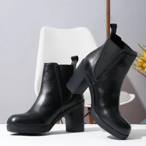 Women's Black Solid Leather Mid - Ankle High Heeled Boots